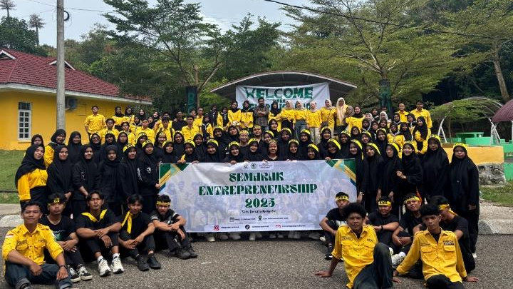 Semarak Entrepreneurship 2025: menyambut mahasiswa baru